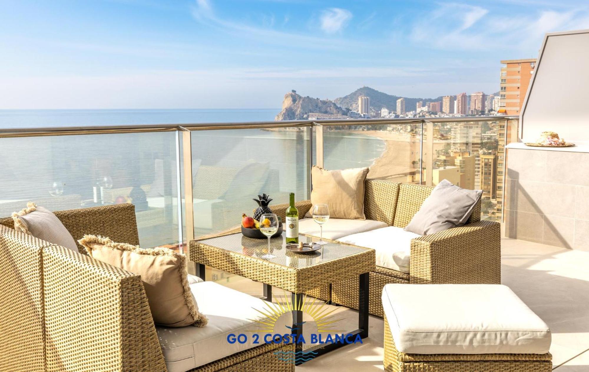 Sunset Cliffs Deluxe Apartment เบนิดอร์ม ภายนอก รูปภาพ