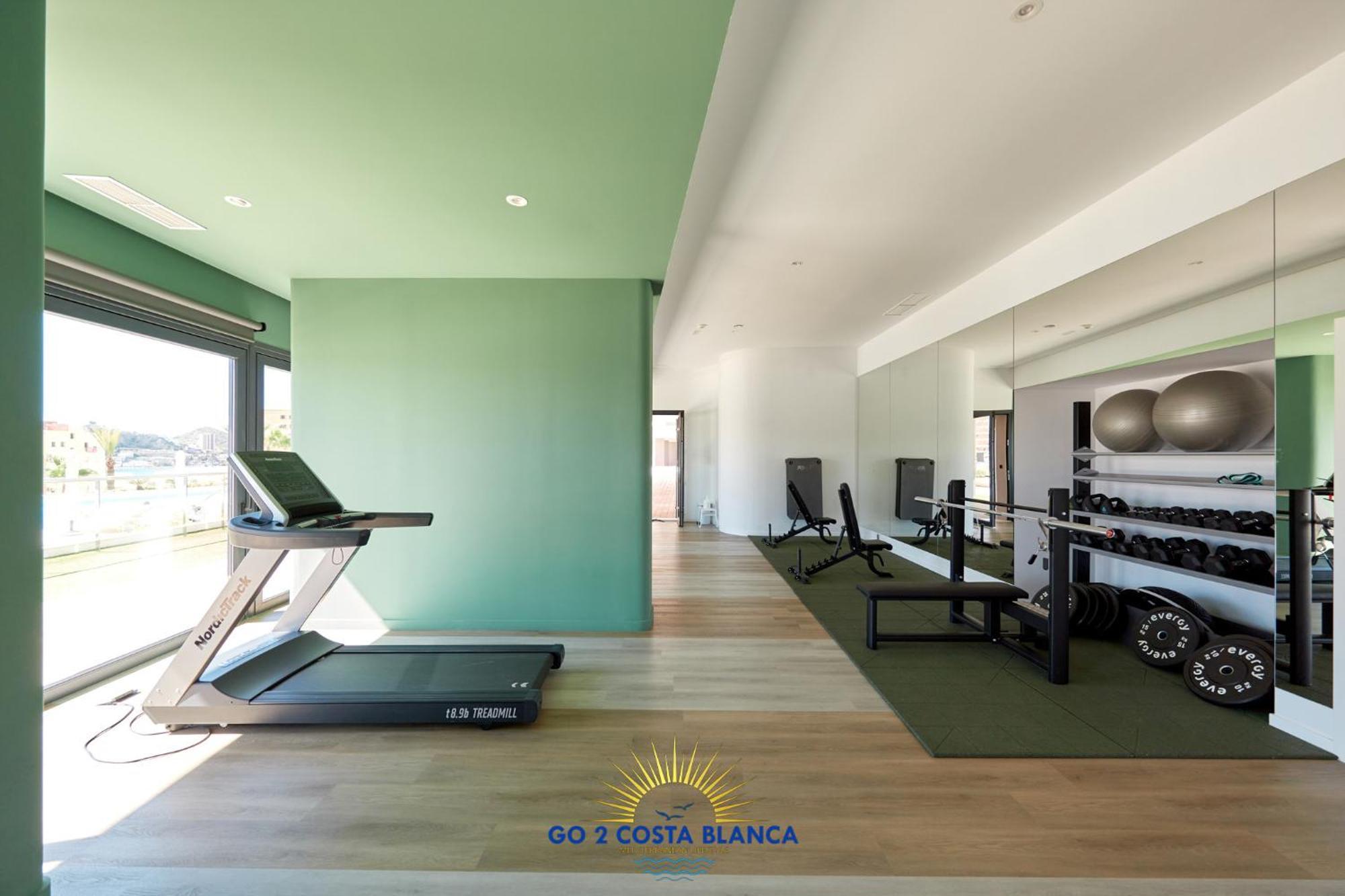 Sunset Cliffs Deluxe Apartment เบนิดอร์ม ภายนอก รูปภาพ