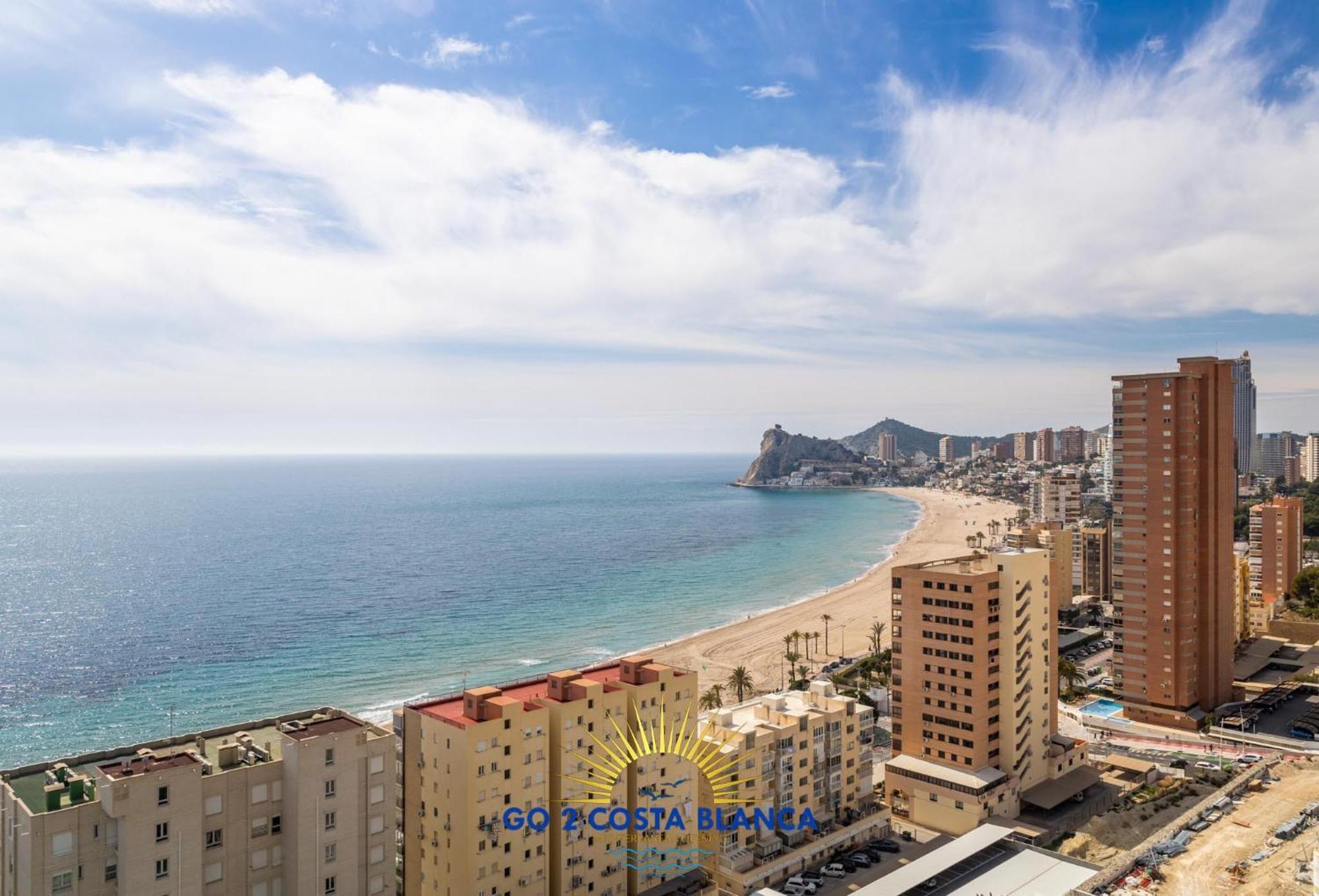 Sunset Cliffs Deluxe Apartment เบนิดอร์ม ภายนอก รูปภาพ